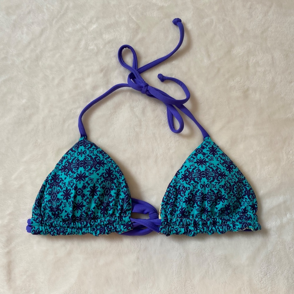 Maaji Reversible Triangle Top - Picture 2 of 3